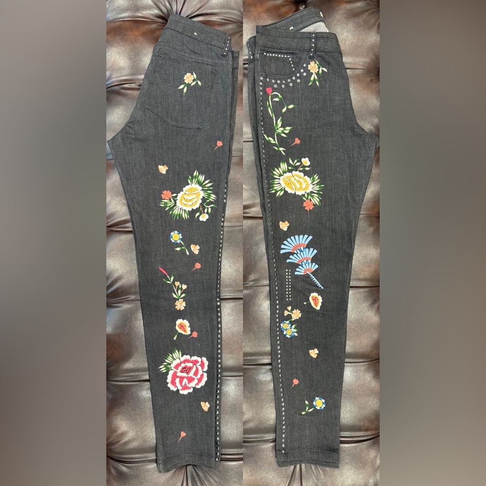 Floral Embroidered Alice & Olivia Black Jeans
